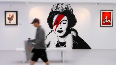 Photo of Reuters назвало имя уличного художника Бэнкси по паспорту