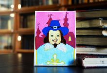 Photo of «Красный кружок» прячет на полках библиотек замаскированные под книги картины