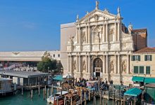 Photo of Патти Смит, Джим Джармуш и Брайан Ино участвуют в проекте Ватикана на биеннале в Венеции