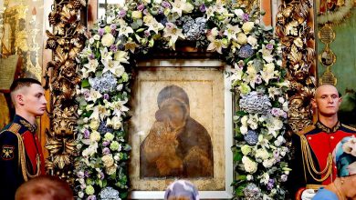 Photo of Владимирская и Донская иконы Божией Матери переданы РПЦ